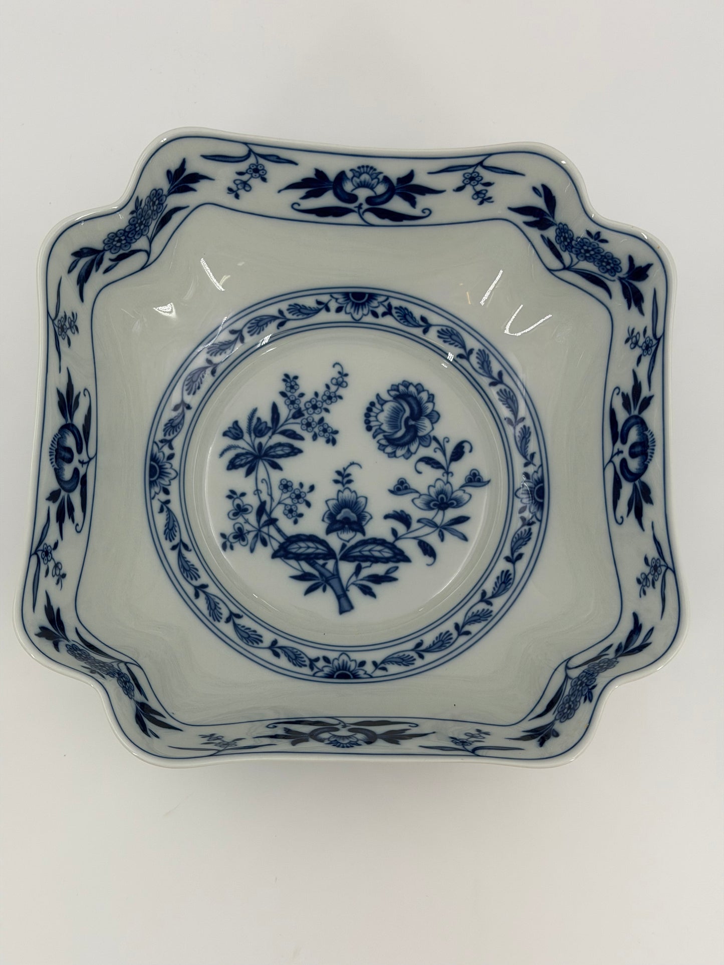 Vista Alegre Salad Bowl