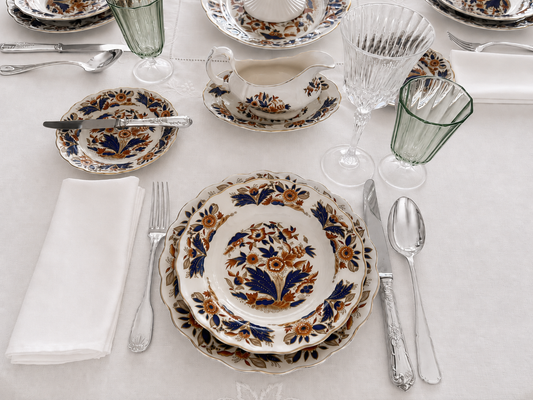 Dovedale Booths Dining set (70 pieces)