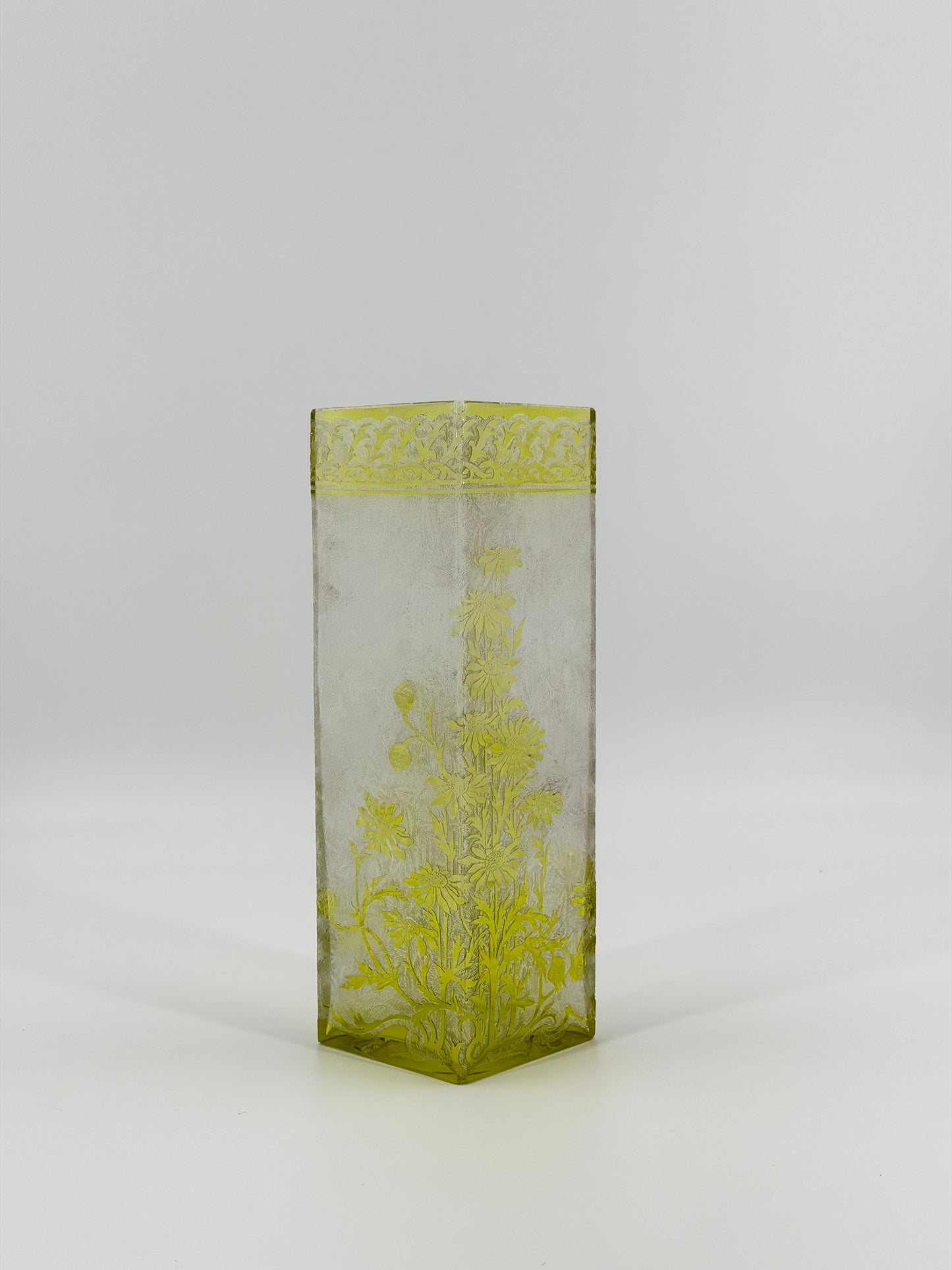 Tall Acid-Etched Glass Vase with Floral Motifs (BACCARAT acid-etched decoration green)