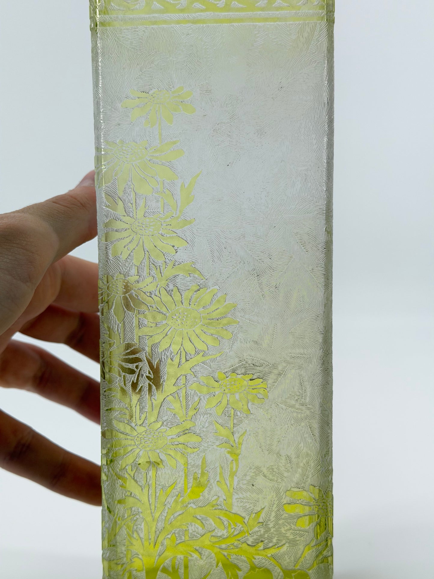 Tall Acid-Etched Glass Vase with Floral Motifs (BACCARAT acid-etched decoration green)