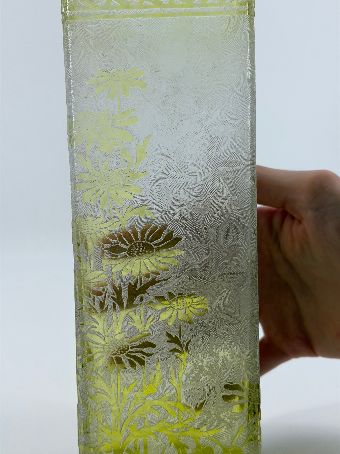 Tall Acid-Etched Glass Vase with Floral Motifs (BACCARAT acid-etched decoration green)