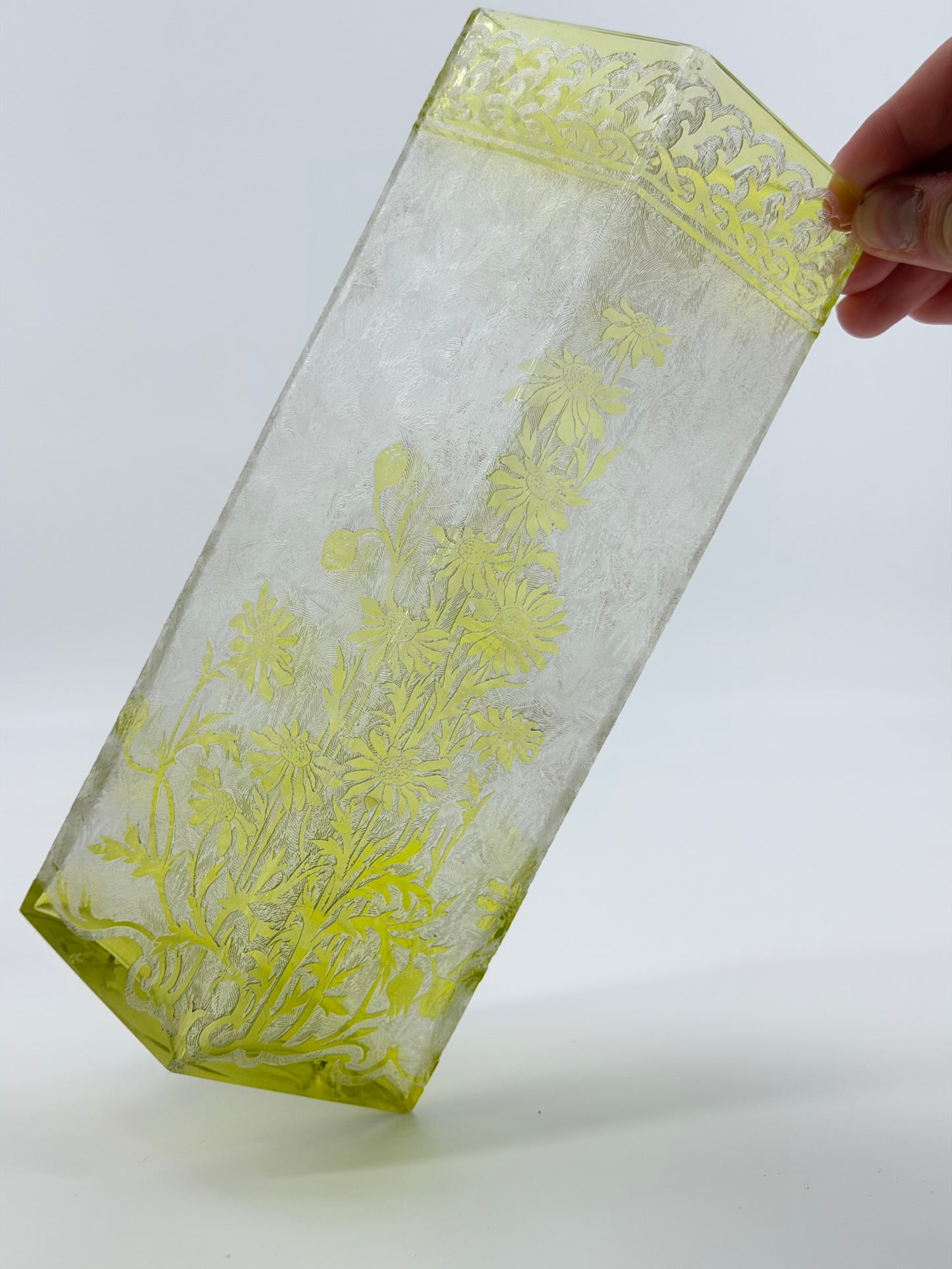 Tall Acid-Etched Glass Vase with Floral Motifs (BACCARAT acid-etched decoration green)