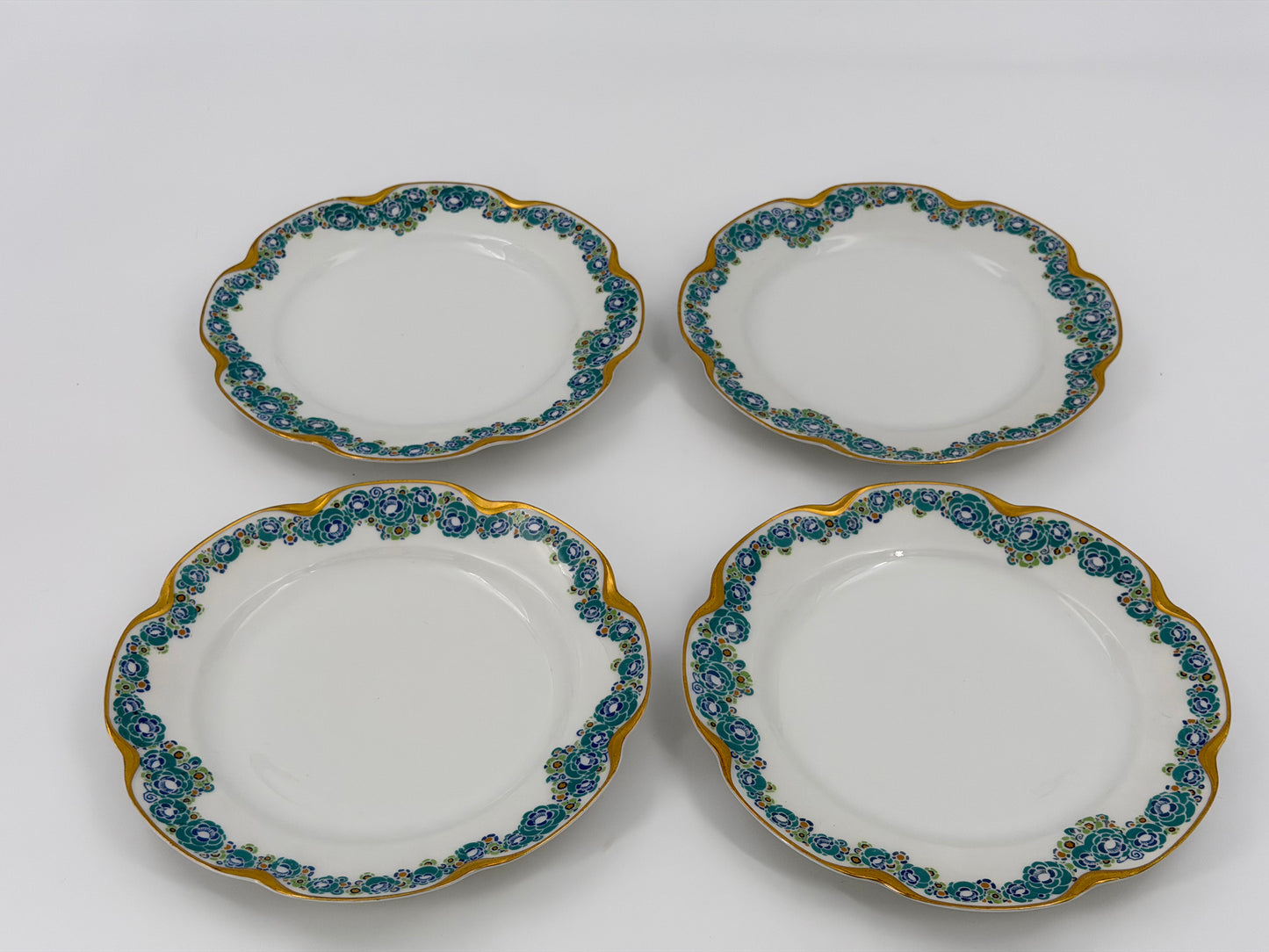 Set of 4 Haviland Limoges Plates