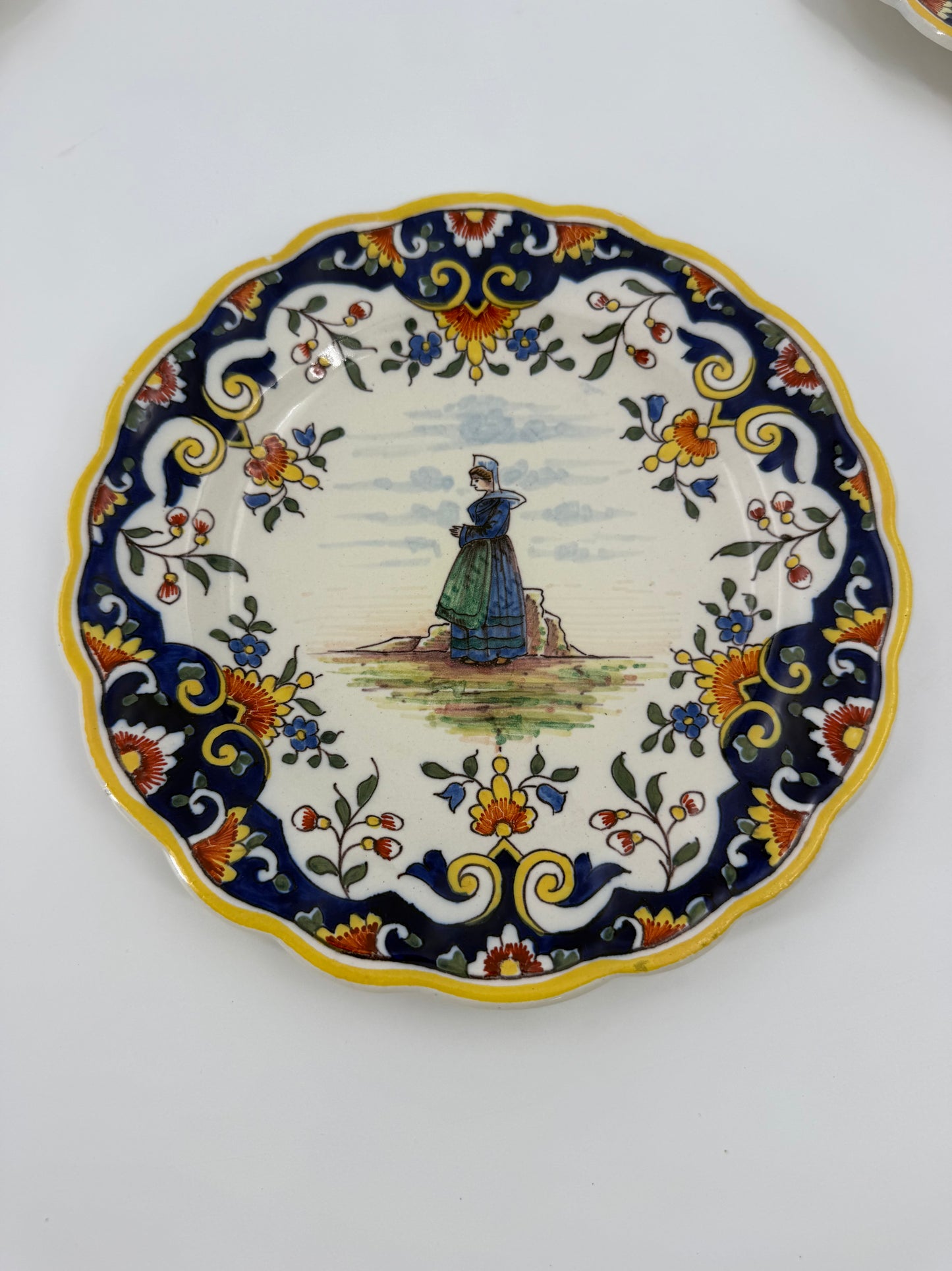 Set of 13 hand-painted French Breton earthenware plates, “Le Pouliguen”
