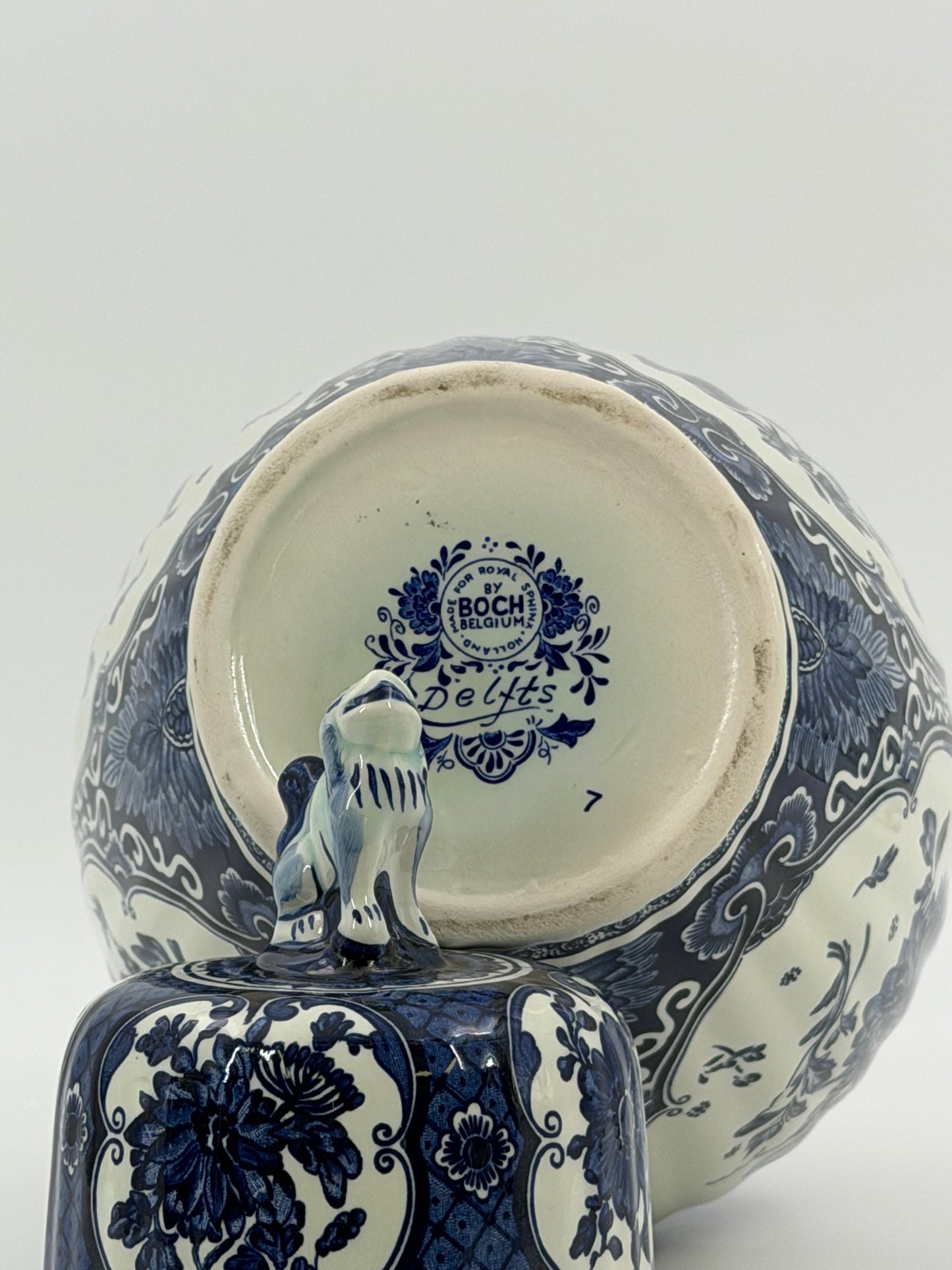 Delft-style potiche, Boch Belgium for Royal Sphinx Holland