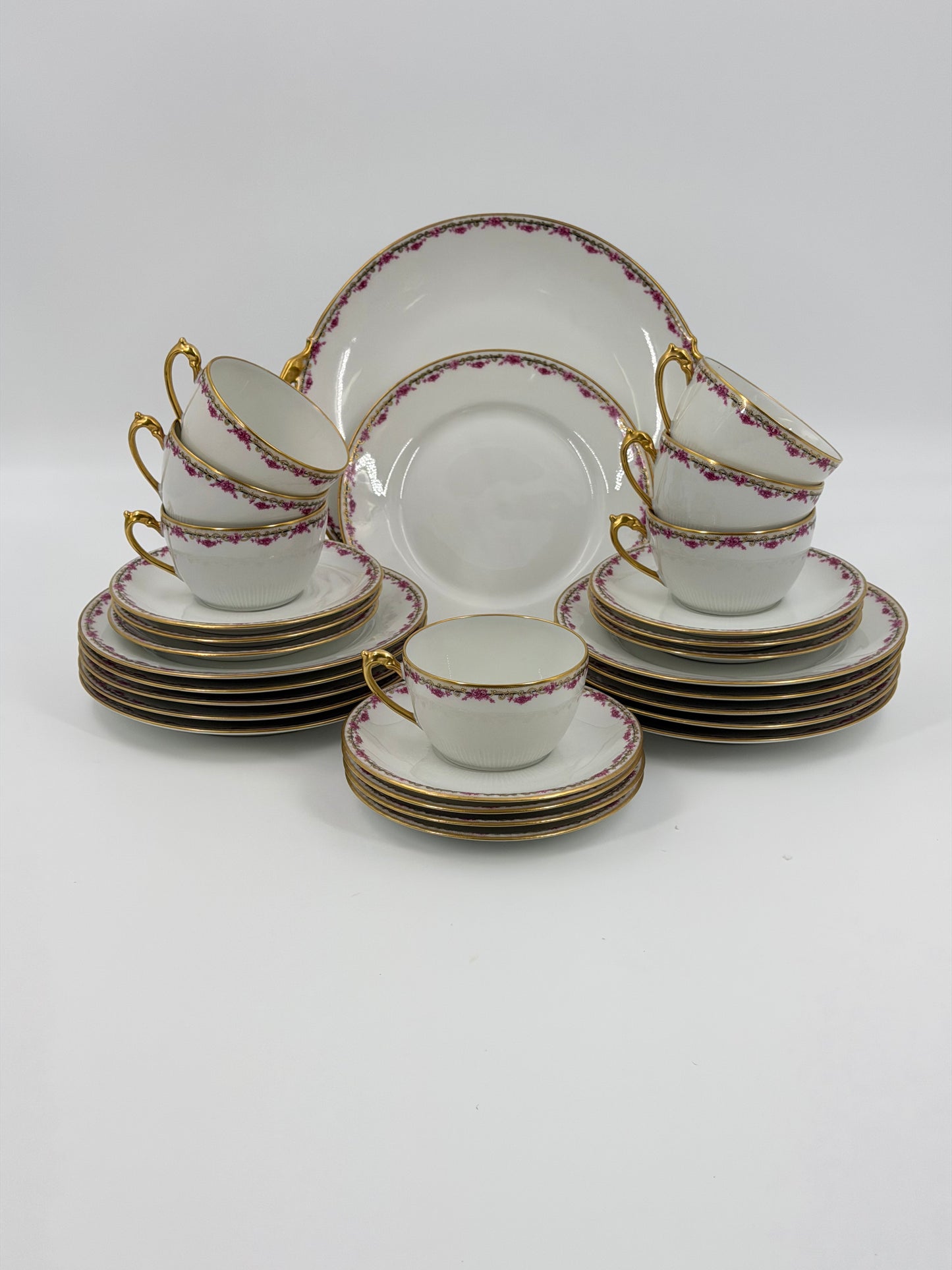 Limoges porcelain tea and dessert set, by Robert Haviland & Le Tanneur